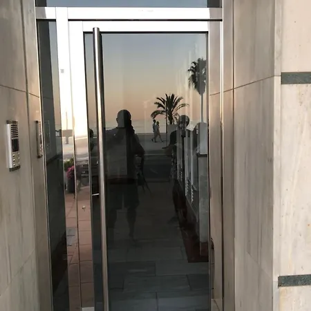 Apartment 3br Frontline La Rada Estepona