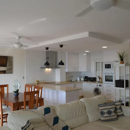 Frontline Deluxe 3br Daire