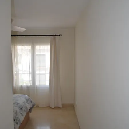 Apartment 3br Frontline La Rada Estepona