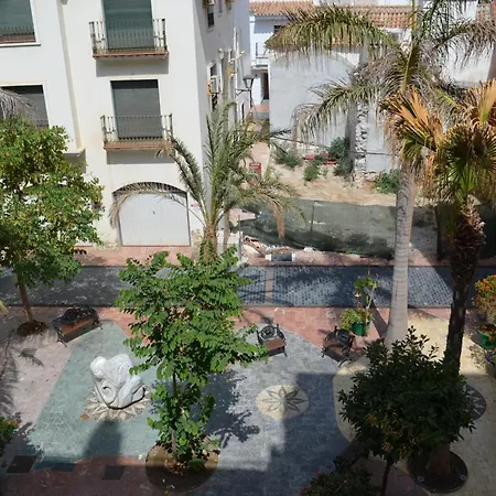 3br Frontline La Rada Estepona